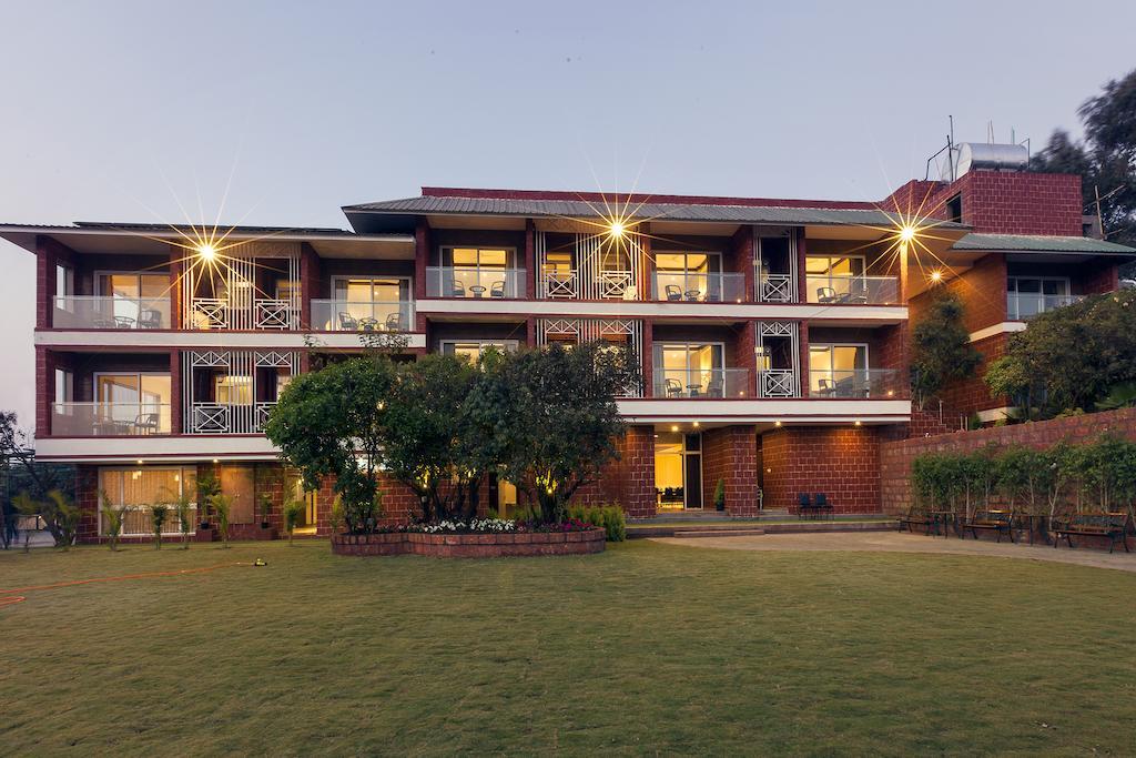 Bella Vista Resort Mahābaleshwar Esterno foto