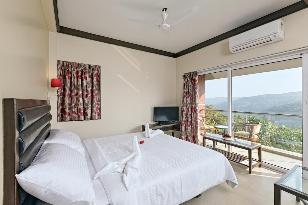 Bella Vista Resort Mahābaleshwar Esterno foto