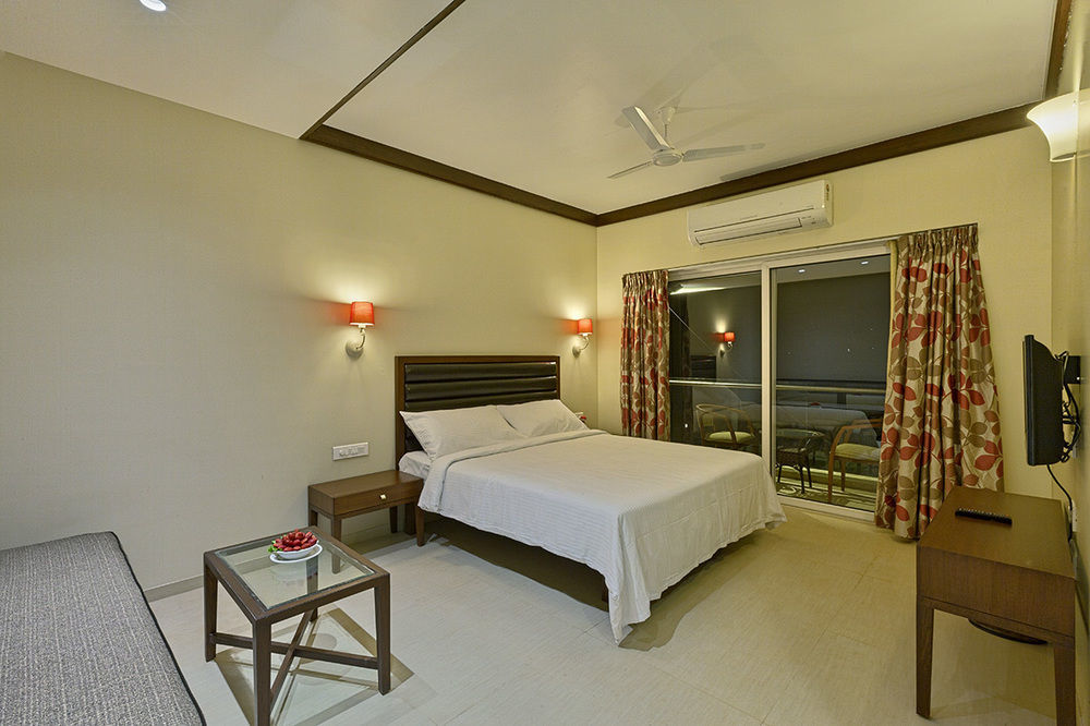 Bella Vista Resort Mahābaleshwar Esterno foto
