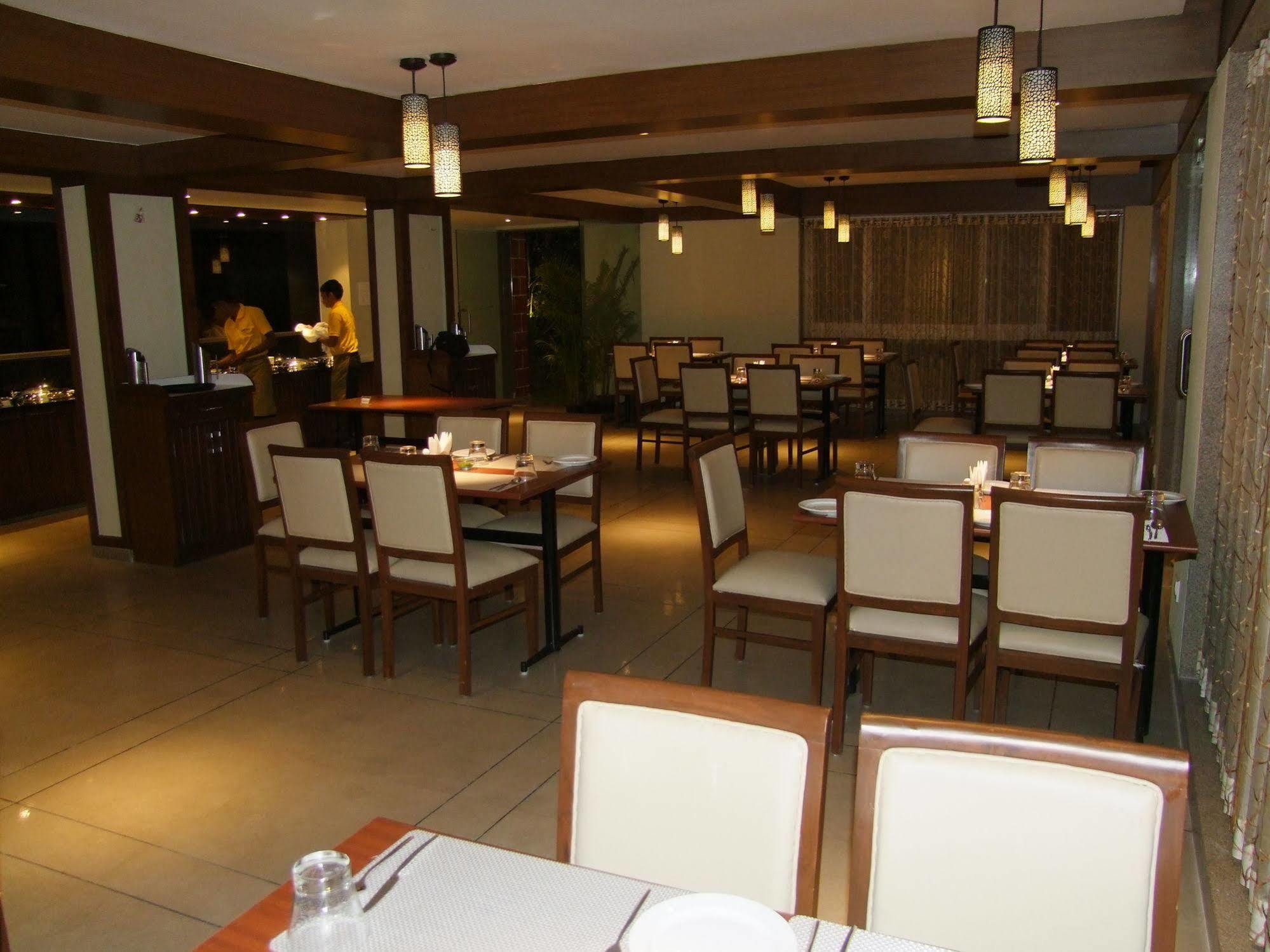Bella Vista Resort Mahābaleshwar Esterno foto