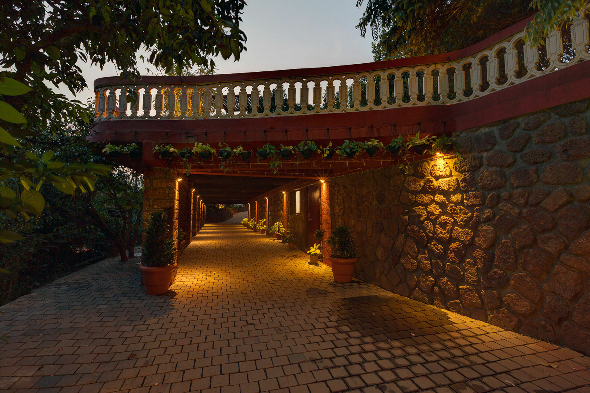 Bella Vista Resort Mahābaleshwar Esterno foto