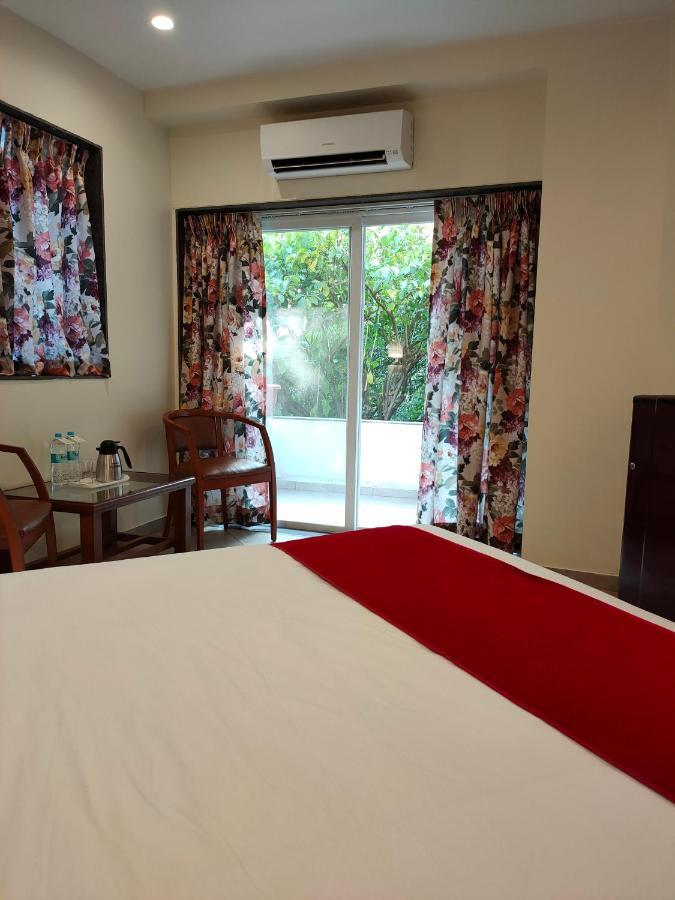 Bella Vista Resort Mahābaleshwar Esterno foto
