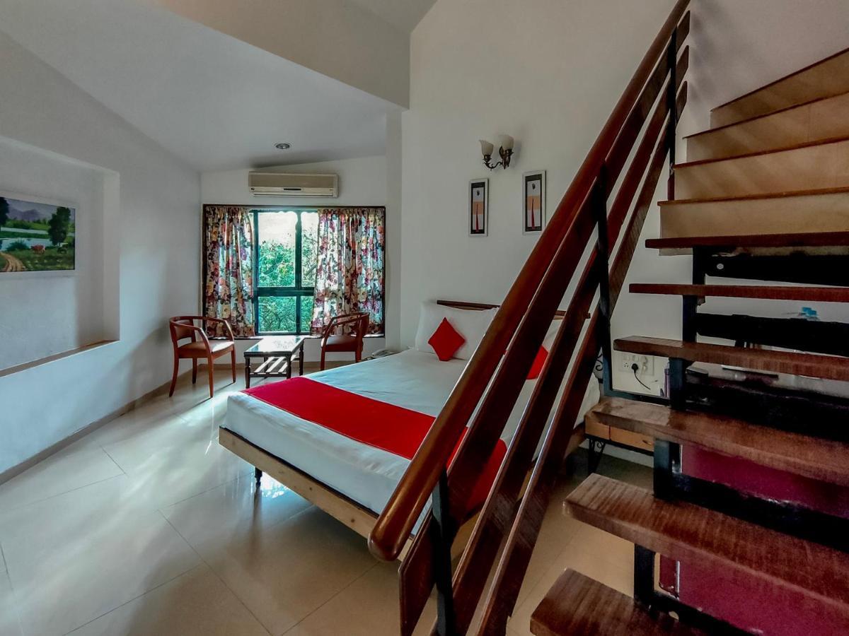 Bella Vista Resort Mahābaleshwar Esterno foto